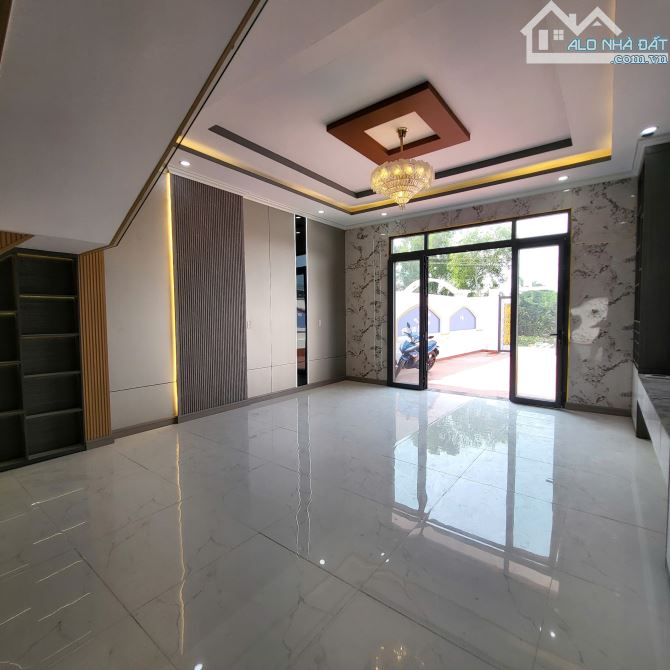 Biệt thự mini 200m2 full thổ cư đường Liên Xã cách KCN Cầu Tràm 1km - 9
