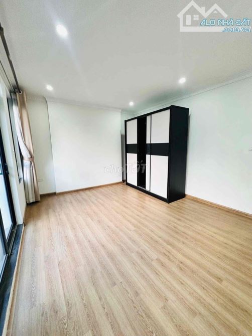 🔥NHÀ VIP LẠC LONG QUÂN 60M2, 7 TẦNG, Ô TÔ VÀO NHÀ GIÁ 20TỶ - 9