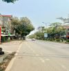 Nhà mặt phố Thị trấn Phùng kinh doanh đỉnh xe tải tránh trước nhà chỉ hơn 6 tỷ