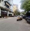 Thanh Khoản Nhà 5 Tầng Khu Phân Lô Vỉa Hè Ôtô Tránh Phố Hoàng Cầu.DT 50m2- MT:4,1m.