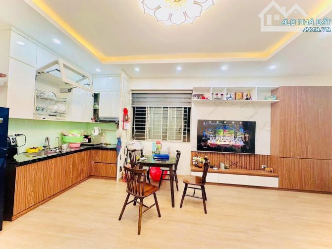 Bán Nhà Cấp 4 Hồ Ba Mẫu, Sổ Vuông- Lô Góc, 58m2 xMT 6m, Chỉ 6.1 tỷ - 1