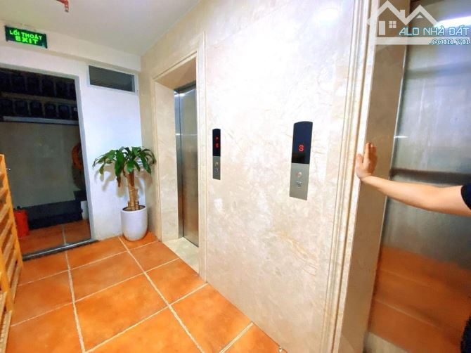 Siêu phẩm mặt phố Phùng Chí Kiên Cầu Giấy. Sổ 251m, 9 tầng MT11m Giá 130 tỷ