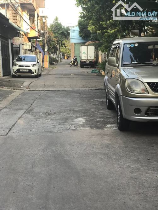 Bán nhà lầu cạnh nhà thờ Bùi Đức, P. Tam Hòa