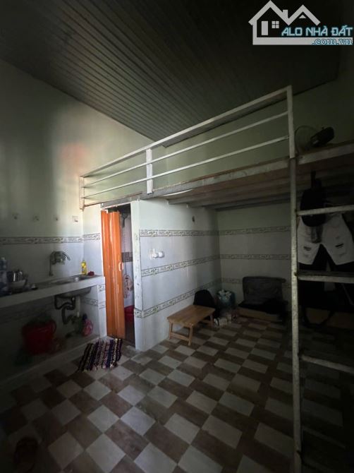 Bán nhà trọ 2 tầng đường Huy Cận , doanh thu 28tr/th. Gọi Tuyết