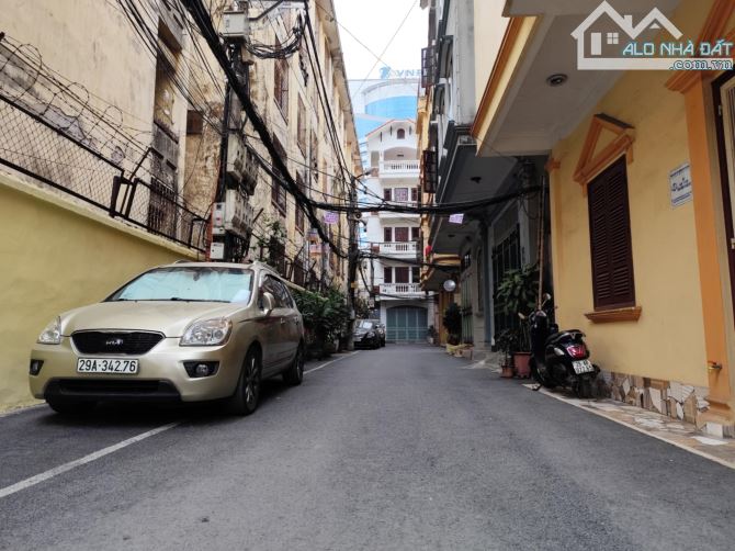 16,4 tỷ. DT 55m.5T.bMT 4,8m. -TT ĐỐNG ĐA- OTO VÀO NHÀ- NHÀ ĐEP Ở LUÔN 2 THOÁNG