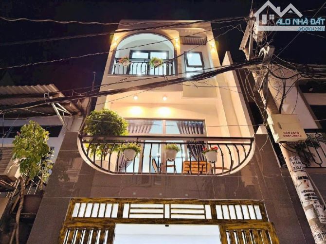 NHÀ ĐẸP NỞ HẬU QUANG TRUNG PHƯỜNG 10 GÒ VẤP