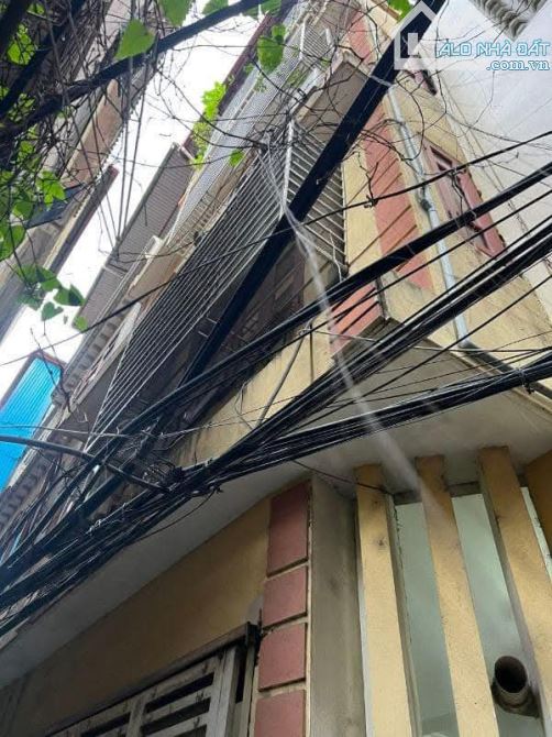 35m2 dân xây 5 tầng ngõ 61 phan kế bính thông 12 đào tấn 8.5 tỷ có thương lượng