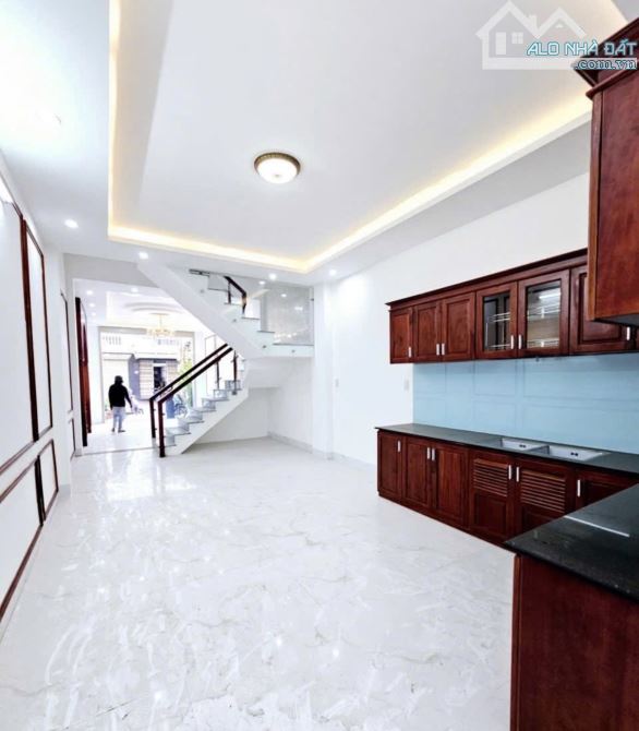 Bán Nhà mặt tiền Trần Tự Khánh  P. Nhơn Bình Quy Nhơn , 72m2 , 3 mê , Gần Cầu Lê Thanh Ngh