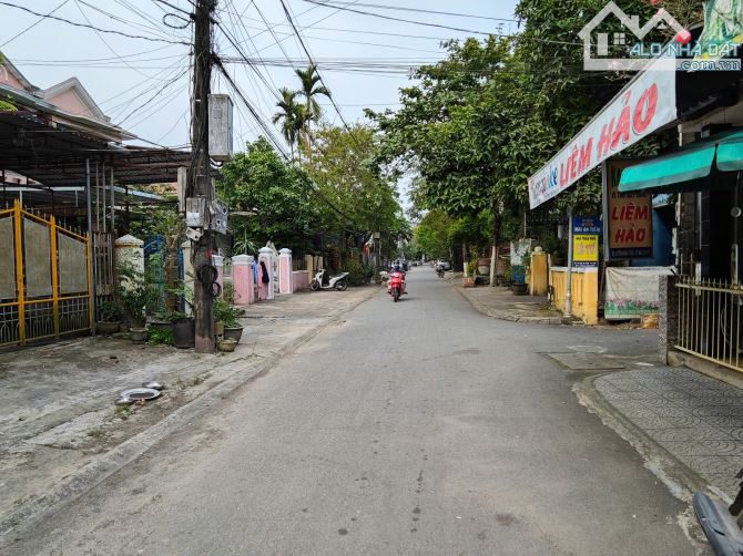 Bán đất tặng kho hàng kiên cố đường Trần Nhân Tông. P Tây Lộc. TP Huế