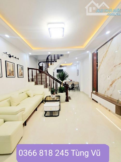 Bán nhà Kim Giang 2 thoáng hàng xóm KDT Đại Kim mới gần ô tô