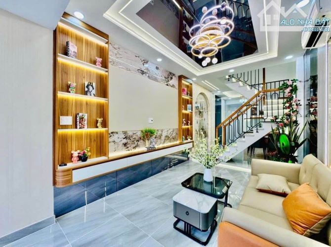 🚗 HẺM XE HƠI Kỳ Đồng – 84m² – 5 TẦNG – 11.9 TỶ – NỞ HẬU 9M