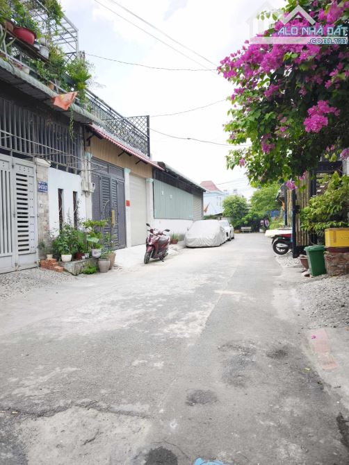 BÁN NHÀ 2 TẦNG ĐÚC ấp3, XUÂN THỚI SƠN HÓC MÔN GIÁ RẺ 4.95 TỶ