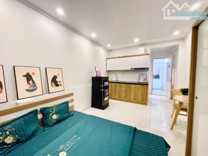 Bán căn hộ DV ngõ 279 Đội cấn, DT 48/50m, 7 tầng mới, MT 6m, 17.5 tỷ, cho thuê 50tr/th.