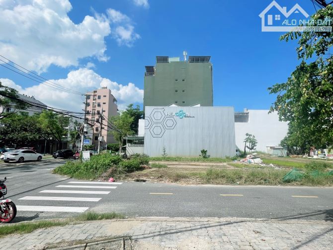 BÁN ĐẤT MẶT TIỀN LÊ THƯỚC – 90M² NGANG 5M – GIÁ CHỈ 105TR/M² – GẦN BIỂN MỸ KHÊ CV HỒ NGHIN