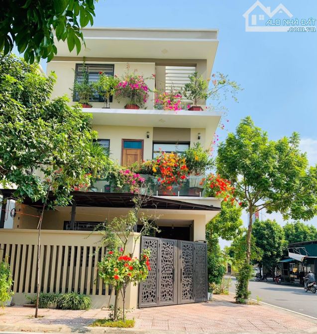 Cho thuê nhà 3 tầng dv Đôn Hậu, Khai Quang, Vĩnh Yên. Gần KCN, siêu thị Go.