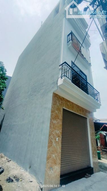 Bán nhà Kim Chung,sát khu đô thị Hinode 5 tầng mới đẹp,20m ra đường ôtô tránh chỉ hơn 4 tỷ