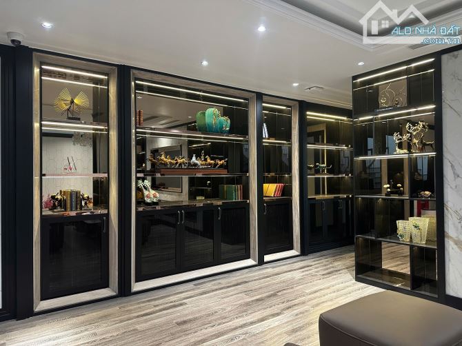BÁN NHÀ PHÂN LÔ-GIANG VĂN MINH -Ô TÔ - 62M2 - 6 TẦNG THANG MÁY - 4.5M MẶT TIỀN - 22.2 TỶ