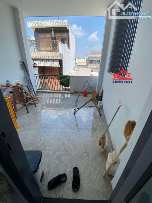 BÁN NHÀ 2 TẦNG 1 TRỆT, ĐỔ TẤM SẴN CHO VIỆC XÂY THÊM LẦU 4 – Giá Chỉ 2tỷ500