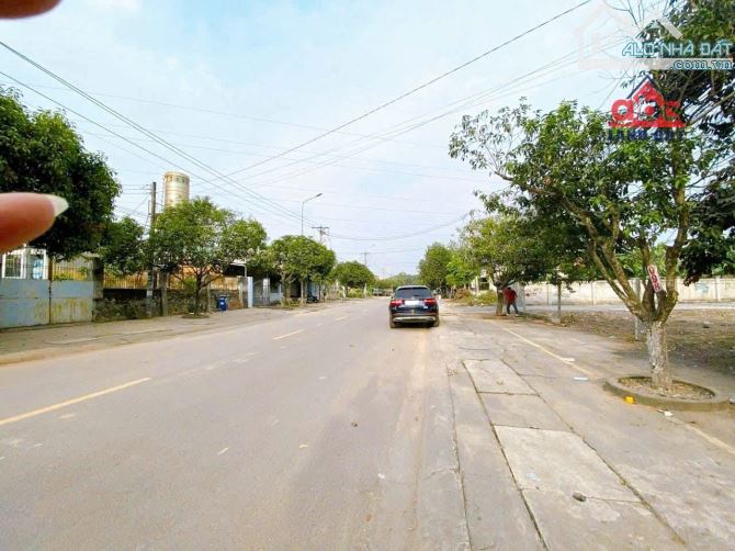 Bán lô biệt thự mini góc 2 mặt tiền đường Hồ Văn Huê Ngay Bv Phổi Đồng Nai .Phước Tân