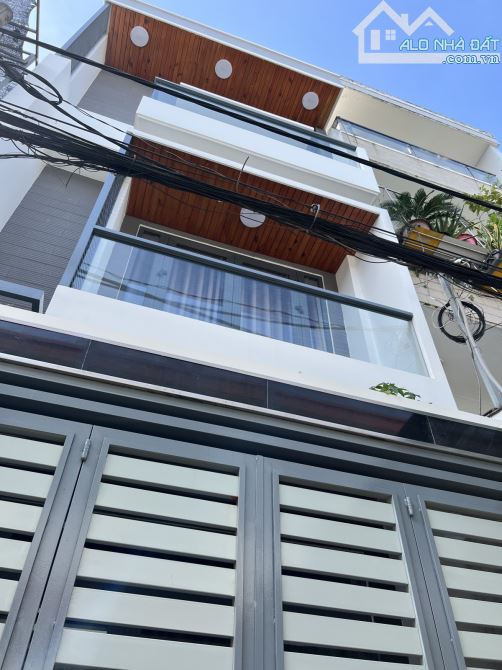 + 👉 SỐC SIÊU PHẨM GẤP GẤP BÁN NHÀ Đ SỐ 10 BHHB 4*16M 3L NHỈNH 6x,T