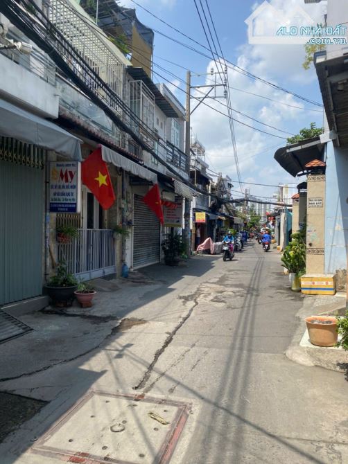 KẸT TIỀN BÁN GẤP NHÀ HXH DƯƠNG BÁ TRẠC [P2 Q8]-DT 68M2 (4.3 X 16) CHỈ 6 TỶ.