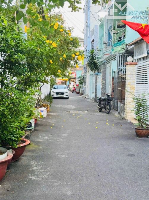 Nhà bán ô tô tới nhà, Bùi Minh Trực (4x14m) P.5 Quận 8