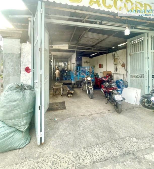 BÁN LÔ ĐẤT MẶT TIỀN NGUYỄN THỊ THƠI - QUẬN 12 - Tặng xưởng. ♦️140m2 ngang 5.5m full thổ cư