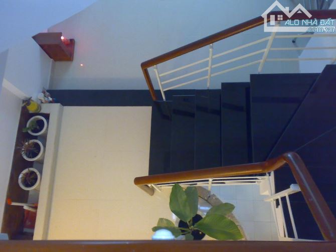 NHÀ TRUNG TÂM QUẬN 7 - DÒNG TIỀN CHO THUÊ 25 TRIỆU/THÁNG - TIỀM NĂNG TĂNG GIÁ VƯỢT TRỘI - 11