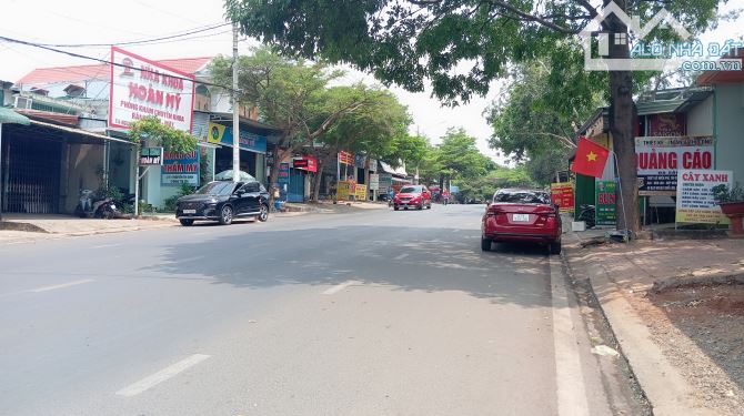 BÁN NHÀ MẶT TIỀN KINH DOANH NGUYỄN THỊ ĐỊNH- NGAY CHỢ - 1
