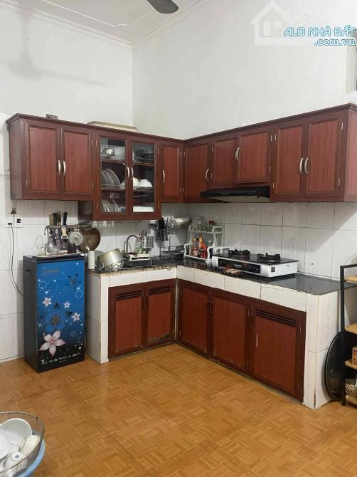 Bán đất tặng nhà cấp 4 mặt đường Nguyễn Trãi,Phường Tân Sơn,Thanh Hoá 101m2,mặt tiền 6.35m - 4