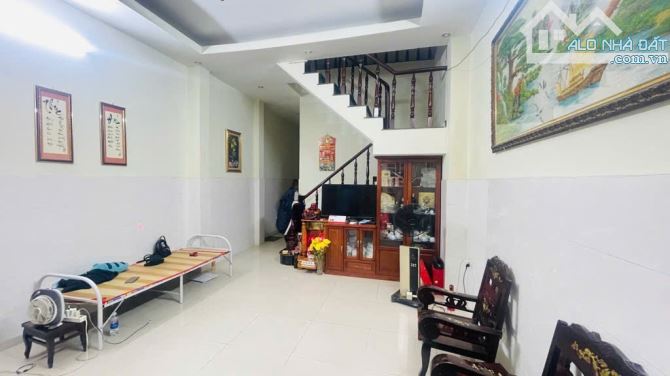 "BÁN ĐẤT TẶNG NHÀ PHỐ ĐẸP -TRẦN THỊ DIỆU   Trần Thị Diệu  - PHƯỚC LONG B -  Q9,Diện tích: - 1