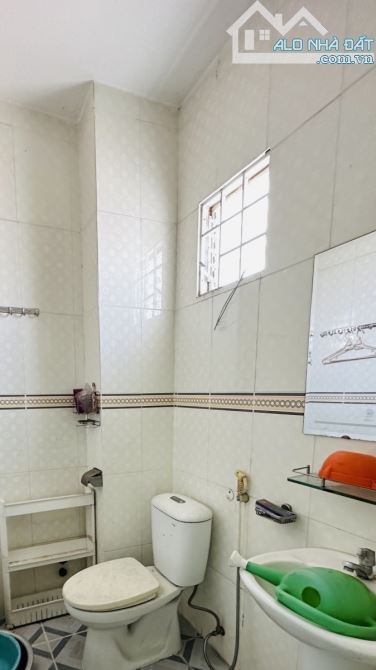 💥Bán nhà Nguyễn Tất Thành, quận 4, 33m2, 5 tầng, nhỉnh 5 tỷ🚗 - 1