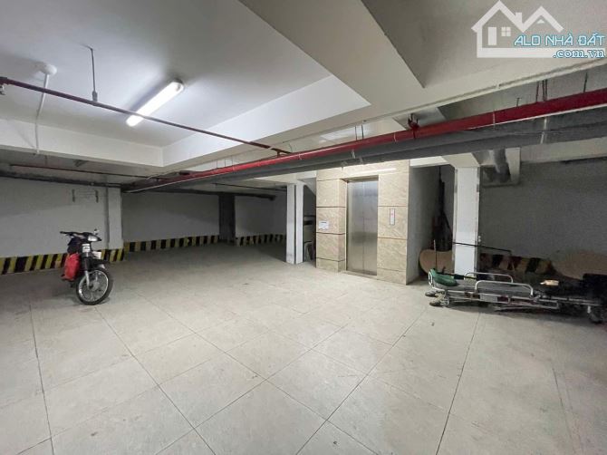 Bán Gấp Building Đường Sư Vạn Hạnh, Quận 10, DT 10.3 x 20.2m, DTSD 1200m2, Chỉ 70.5 Tỷ - 1