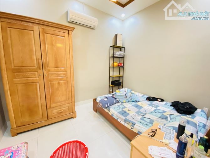CHÍNH CHỦ - THỐNG NHẤT GÒ VẤP - HẺM 6m - 4.3 x 15, 3 TẦNG - 6xx TỶ - 1