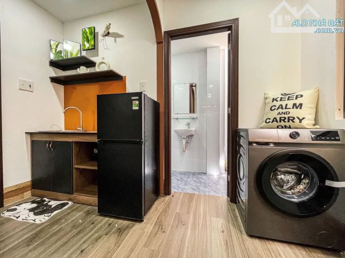 Bán nhà CHDV 150m2 7x22m Phan Xích Long 7 tầng hầm thang máy 2 tỷ/năm đầu tư chỉ 20 tỷ - 1