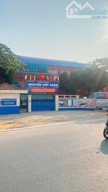 Bán nhà P5 Gò Vấp, Dương Quảng Hàm, Hẻm ô tô, 10x25m, 11.x - 1