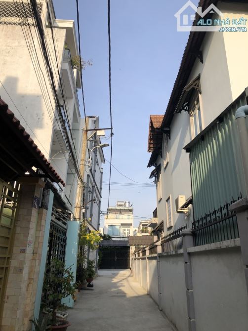 Nhà mới 2 tầng, Dương Cát Lợi. Ngang 4m - Full nội thất xịn - Cạnh Phú Mỹ Hưng - Chỉ 3,x t - 1