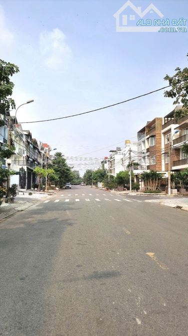 Mặt Tiền Kinh Doanh Đường Trịnh Quang Nghị 20m – Nhà 4 Tầng – Chỉ 10,2 Tỷ! - 1