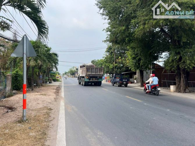 Bác 3 gần nhà cần tiền bán lổ  đất gần chợTân Phú Trung, Củ Chi 491m2 giá chỉ 580 triệu - 1