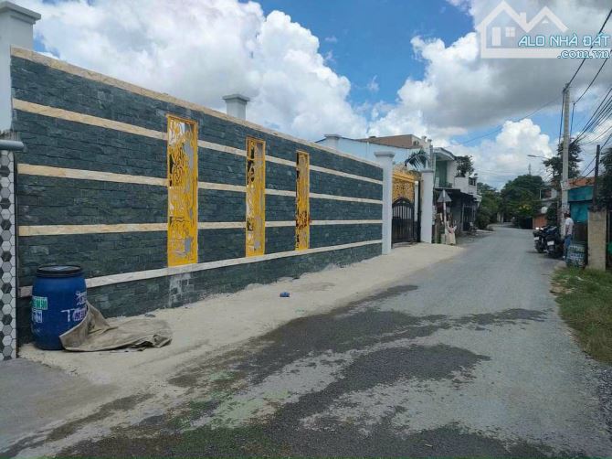 Lô đất 1 sẹc ngắn đường Hà Duy Phiên xã Bình Mỹ 934m2, giá tốt. - 1
