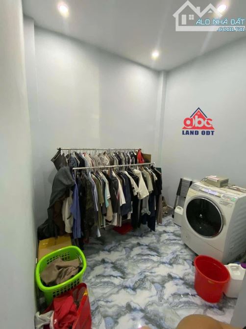 BÁN NHÀ 2 TẦNG 1 TRỆT, ĐỔ TẤM SẴN CHO VIỆC XÂY THÊM LẦU 4 – Giá Chỉ 2tỷ500 - 1