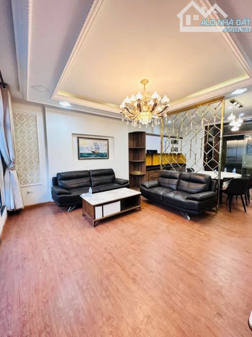 Lạc Long Quân, DT 54M2x7T, MT 5M, giá 21.5 tỷ  PHÂN LÔ Ô TÔ TRÁNH - KINH DOANH VĂN PHÒNG - 1