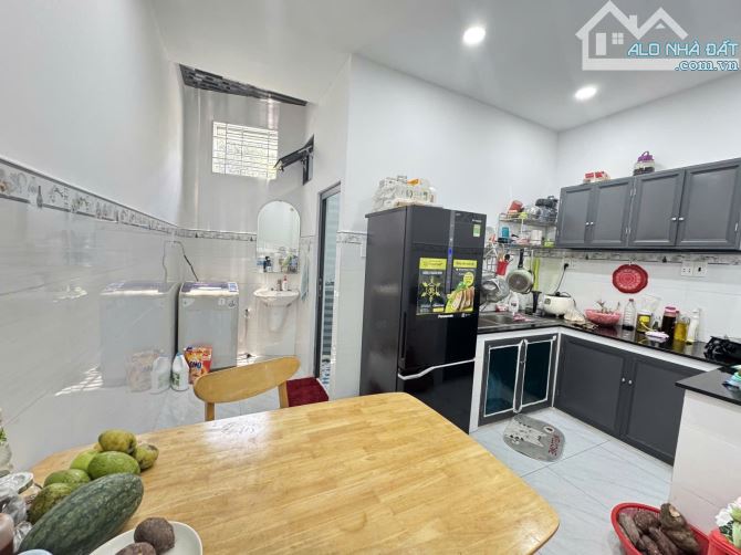 Bán nhà  Làng Tăng Phú. 4x14m, 2 tầng,đẹp, hoàn công đủ - Chỉ 3.5 tỷ - 1