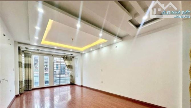 Bán nhà 4.5tầng Chợ Đôn, Vĩnh Niệm, Lê Chân, 55m2, chỉ 6.6tỷ - 1