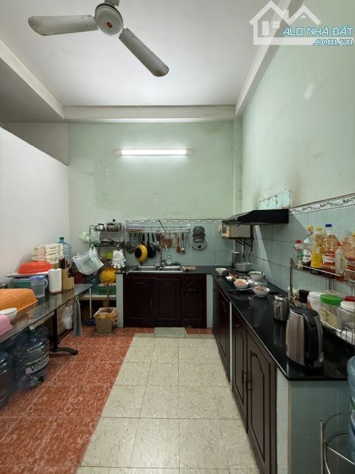 Mặt tiền kinh doanh 3 Tầng Gần 90m2(4*21) gần chợ An Nhơn Phường 6 - 2