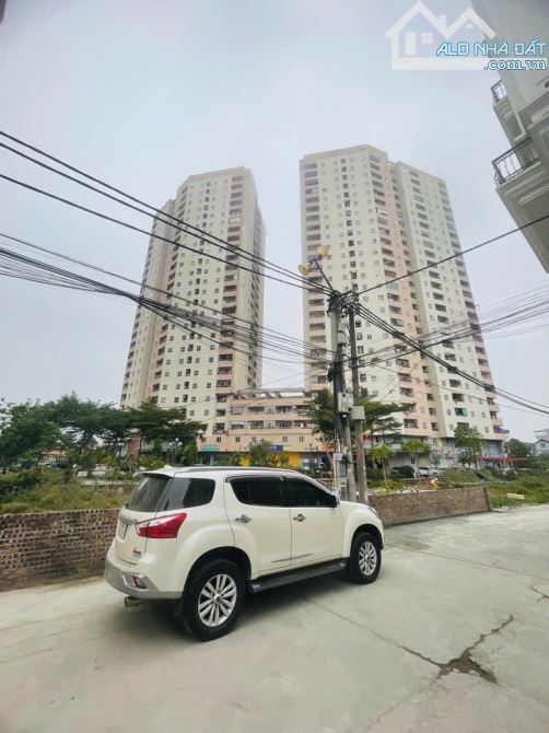 THANG MÁY - Ô TÔ ĐỖ CỔNG - NHÀ ĐẸP FULL NỘI THẤT - TƯƠNG LAI RẠNG NGỜI 💵 HƠN 7 T.Ỷ - 2