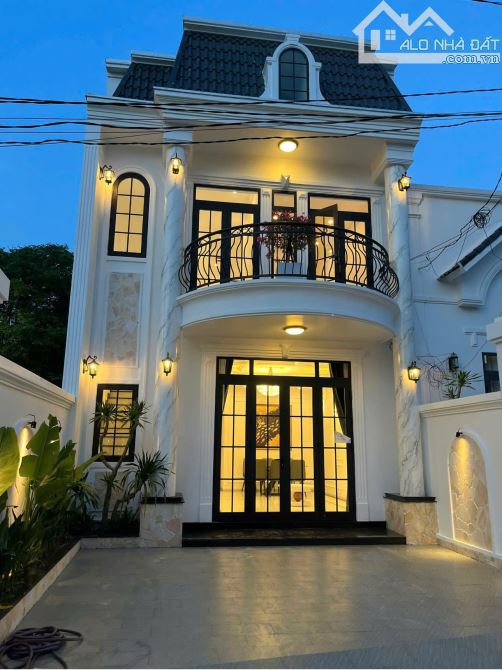 Mở BÁN 4 CĂN BIỆT THỰ HUYỀN TRÂN CÔNG CHÚA. Ô TÔ Vi Vu. Giá 3 Tỷ 190 triệu - 2