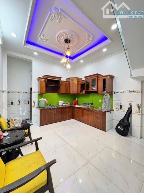 Nhà đường số 18B [4x16, 3lầu, 4pn, 5toilet] 6,38tỷ TL - 2
