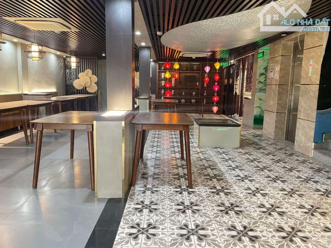 Bán Gấp Building Đường Sư Vạn Hạnh, Quận 10, DT 10.3 x 20.2m, DTSD 1200m2, Chỉ 70.5 Tỷ - 2