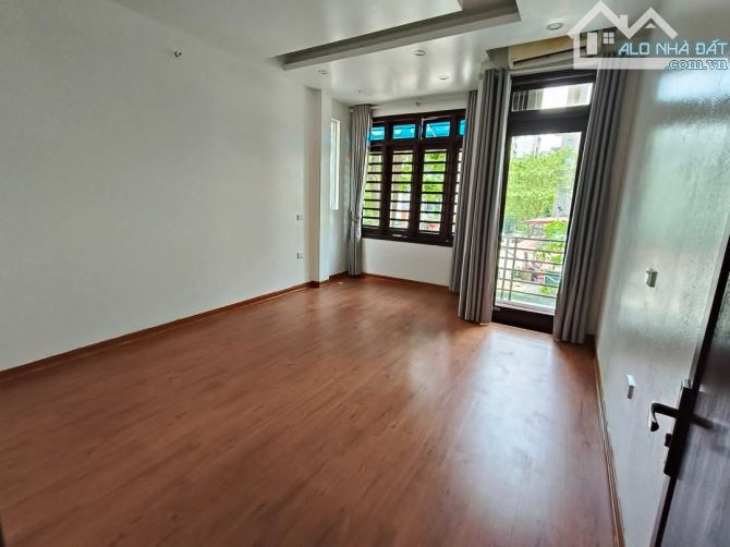 Phân lô Hàng Bè, Kiến Hưng, Hà Đông 50m, 4t, vỉa hè, k.doanh, gara, 12.98tỷ - 2